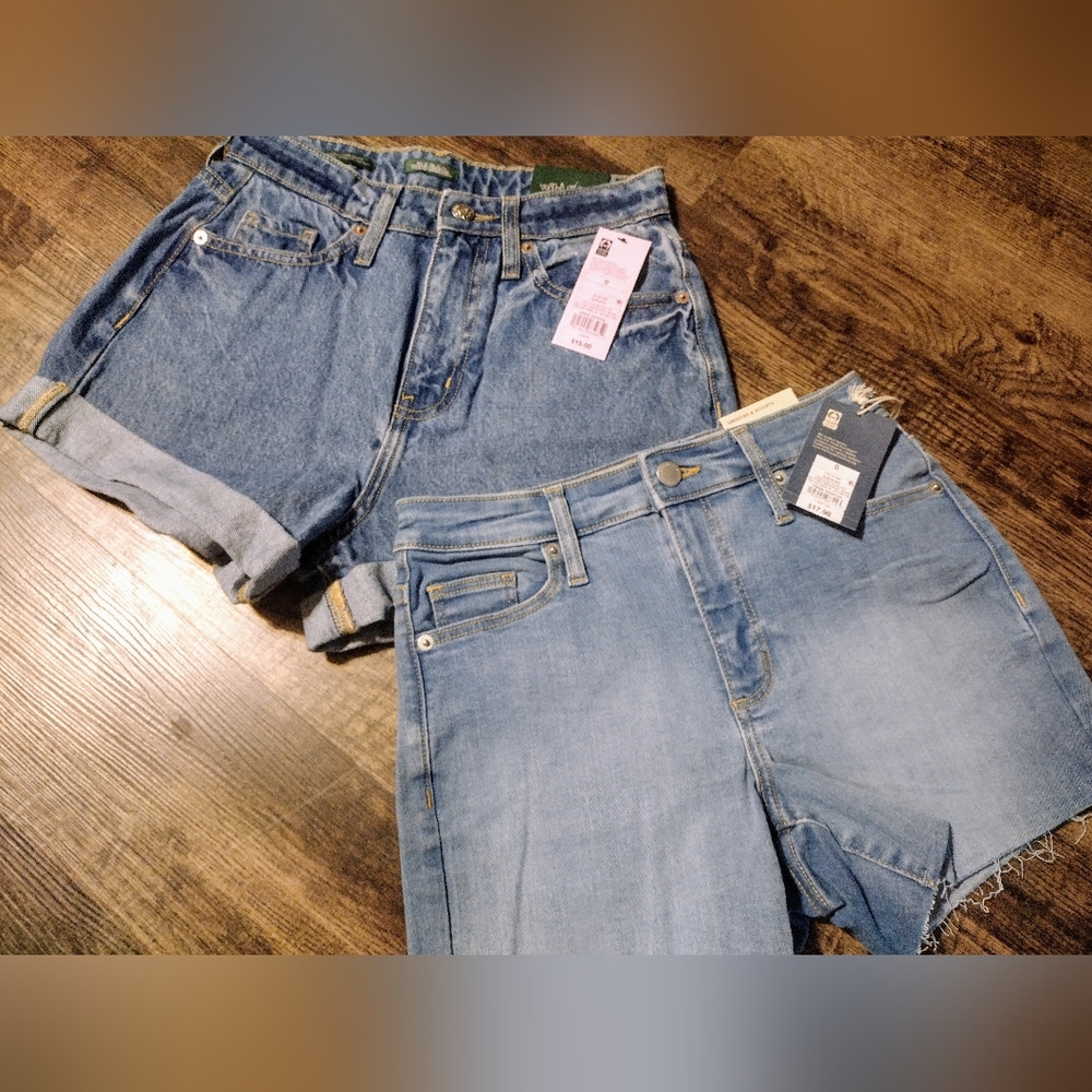 Two Size 25/0 Women's Shorts Wild Fable w/HAPPY & Universal Thread NEW w/Tags